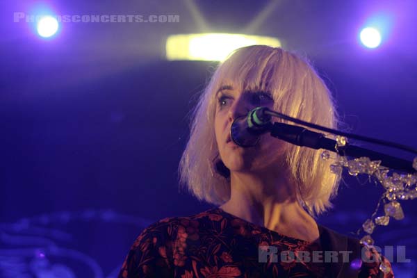 THE JOY FORMIDABLE - 2011-10-24 - PARIS - Nouveau Casino - Rhiannon Bryan